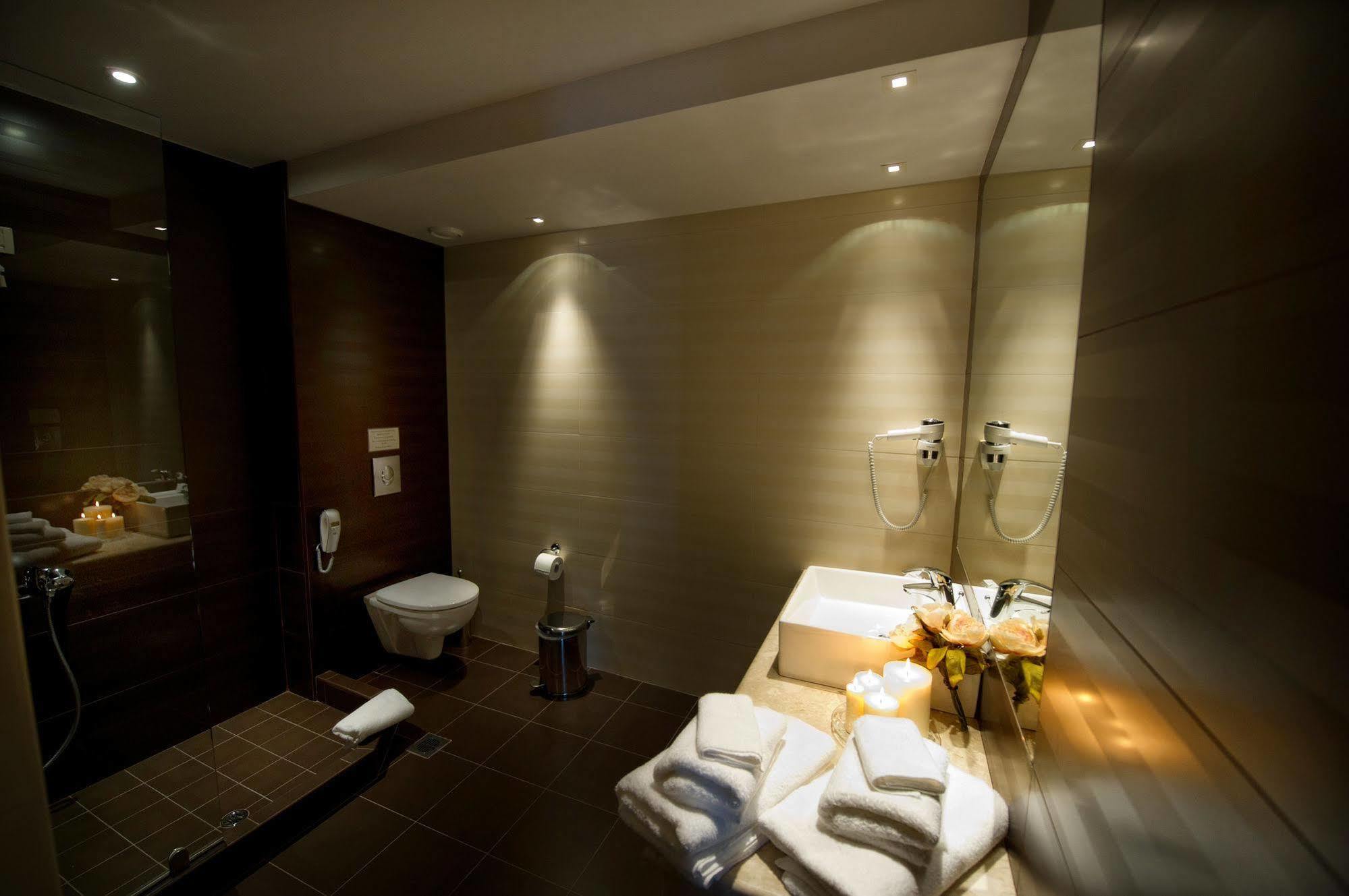 Mir Boutique Hotel Joánina Kültér fotó
